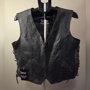 Detour Women's Black Leather Motorcycle Vest Size Xl NEW